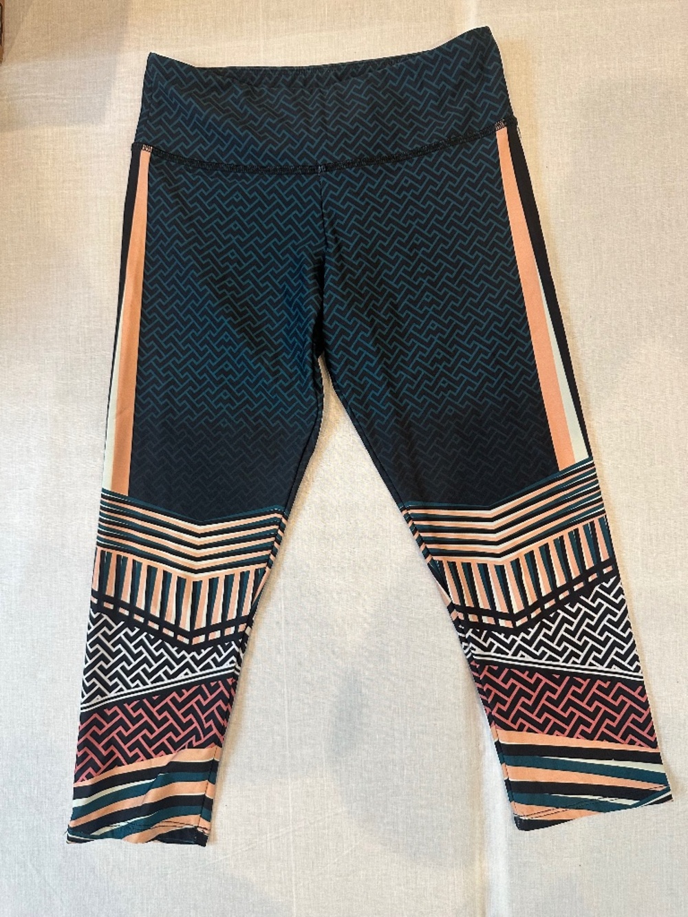Onzie capri leggings
